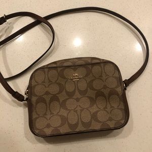 Cross body purse